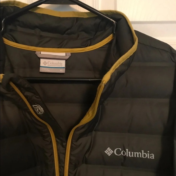 Men’s Columbia Puffer Jacket XL - Picture 2 of 5